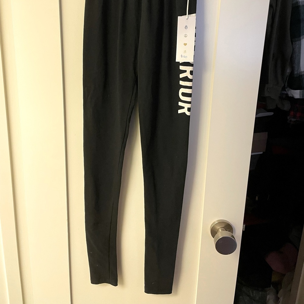 Spiritual Gangster NWT Warrior Skinny Legging